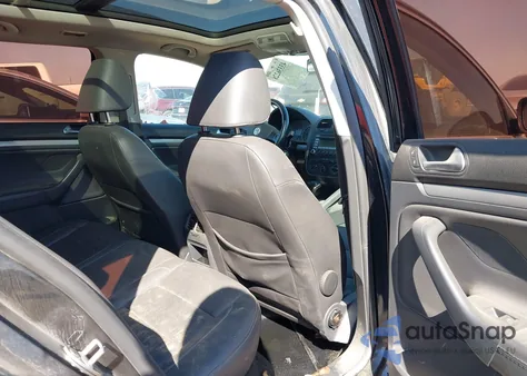 2009 Volkswagen Jetta 2.5L Se from USA, damaged, VIN 3VWTM71K29M268338